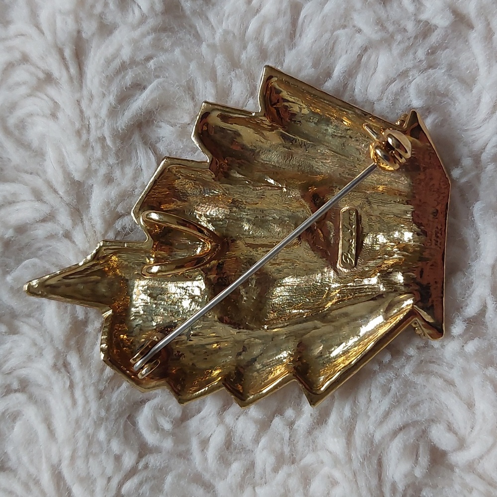 Park Lane Brooch and Pendant - Picture 2 of 7